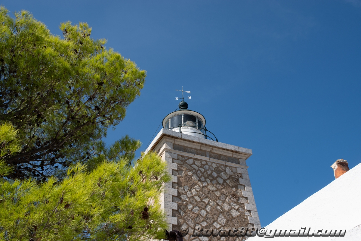 Trikeri Lighthouse - N 39.096951, E 23.050673