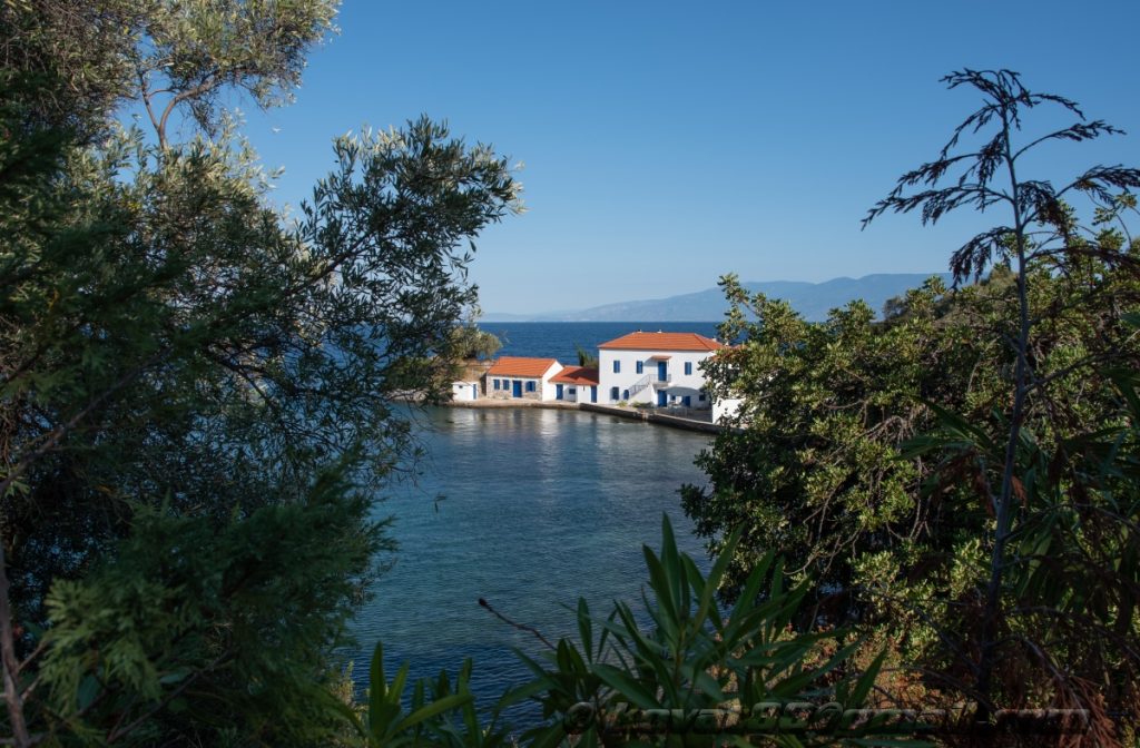 Paralia Tzasteni - N 39.126853, E 23.163098